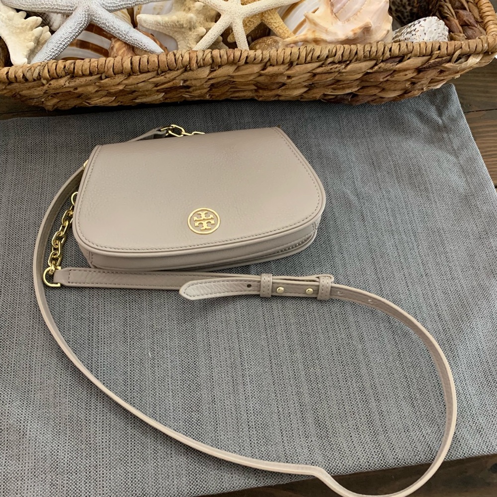 Tory Burch 3 in 1 Landon mini leather bag in tan